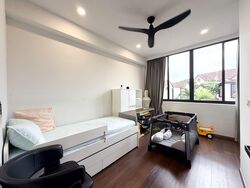 Parry Park (D19), Terrace #574192961